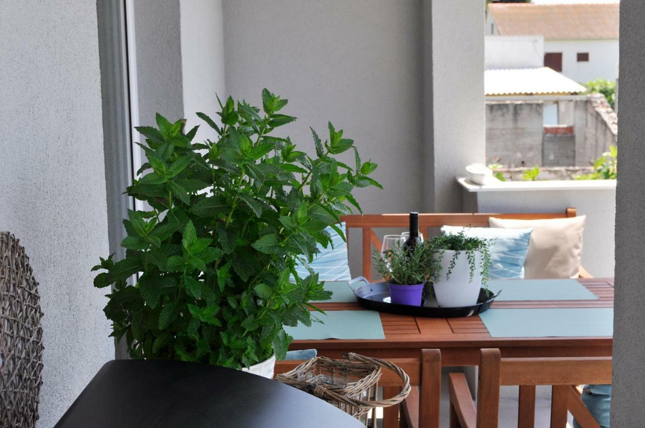 Anemos Apartman Apartment Tisno Exterior foto